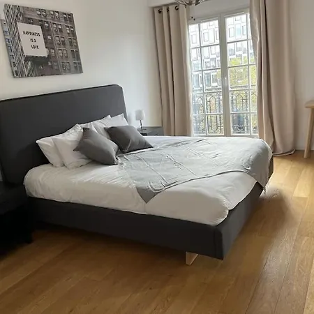 Quartier Grande Armee 100 M2 Appartamento *