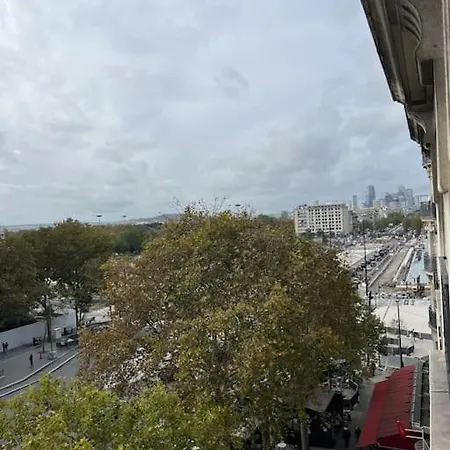 Appartamento Quartier Grande Armee 100 M2 Parigi